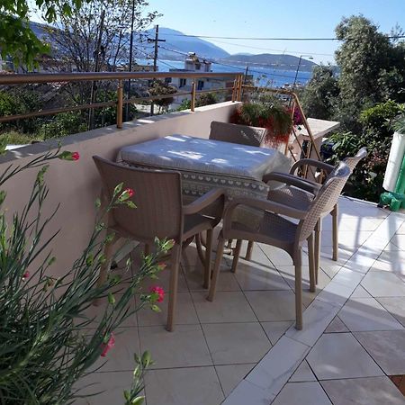 Rezart Apartment Sarandë Exterior foto