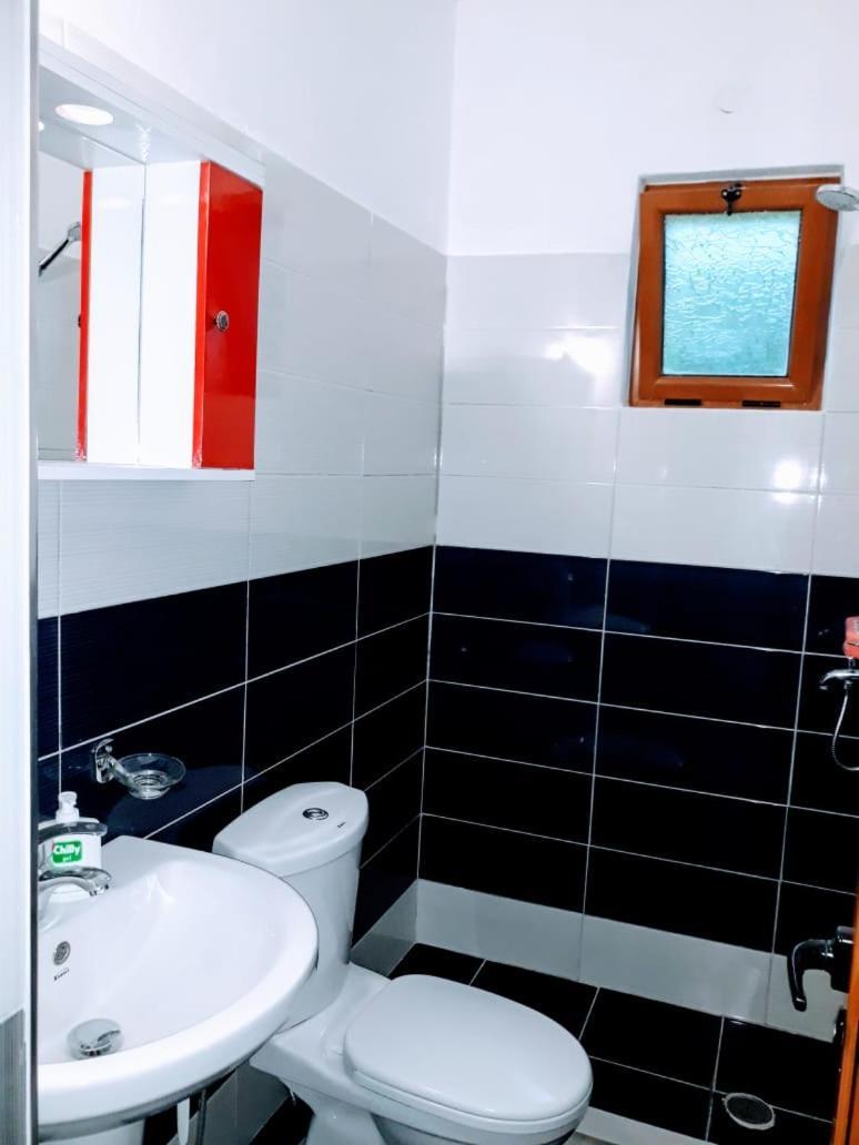 Rezart Apartment Sarandë Exterior foto