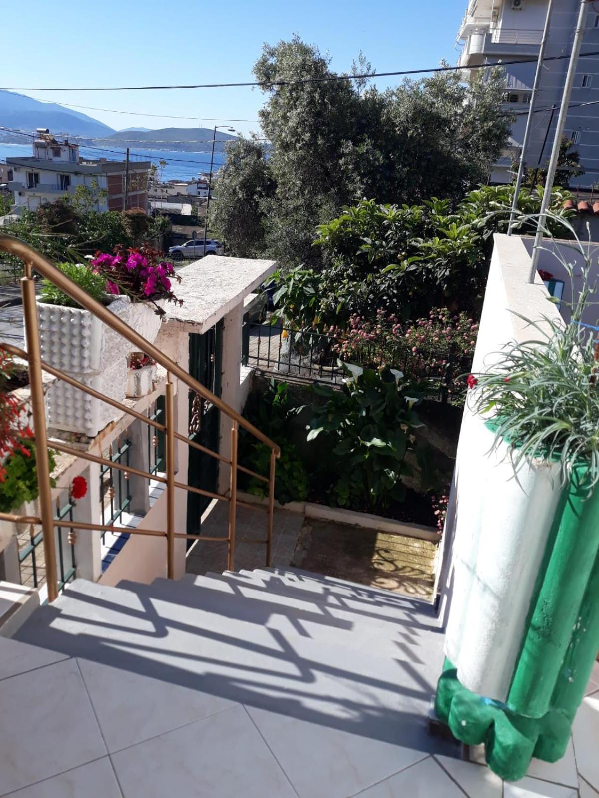 Rezart Apartment Sarandë Exterior foto